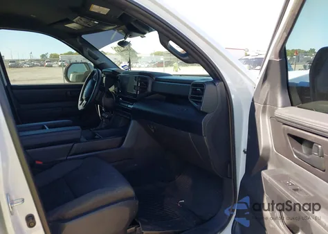 2025 Toyota Tundra Sr z USA, uszkodzony, nr VIN 5TFKB5AA7SX044563